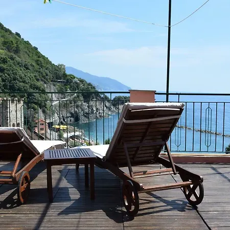 Apt. With An Exciting View * Monterosso al Mare